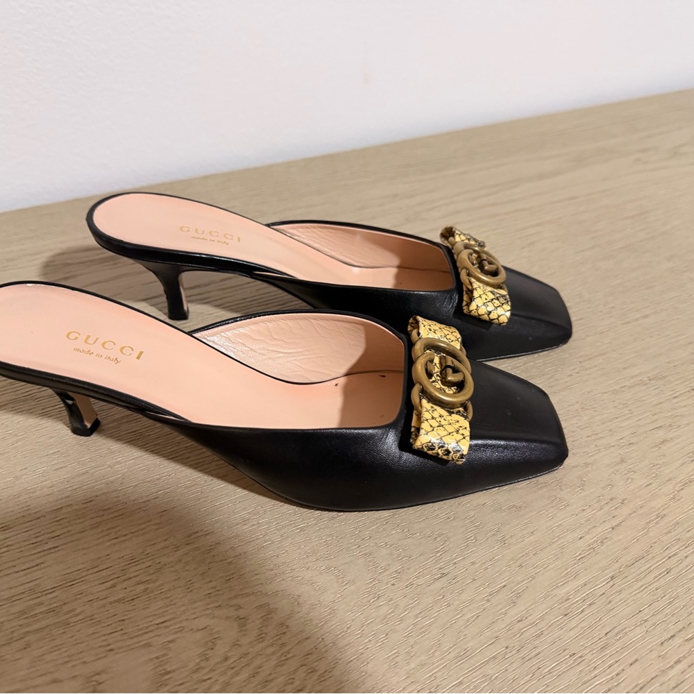 Gucci Black and Python print Mules - image 4